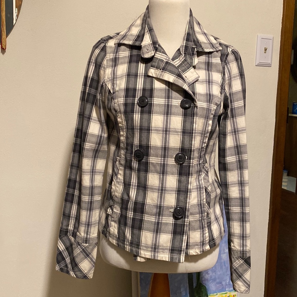 AEROPOSTALE plaid cotton jacket blazer. Gray and white. Front pockets. Size US M